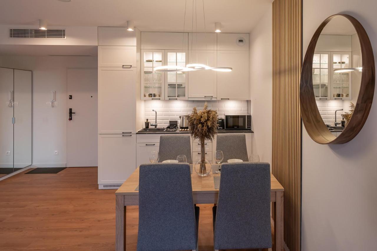 Pinea Sky Premium Apartament Z Widokiem Na Morze Ze Spa I Basenem Przy Plazy Pobierowo Exterior foto